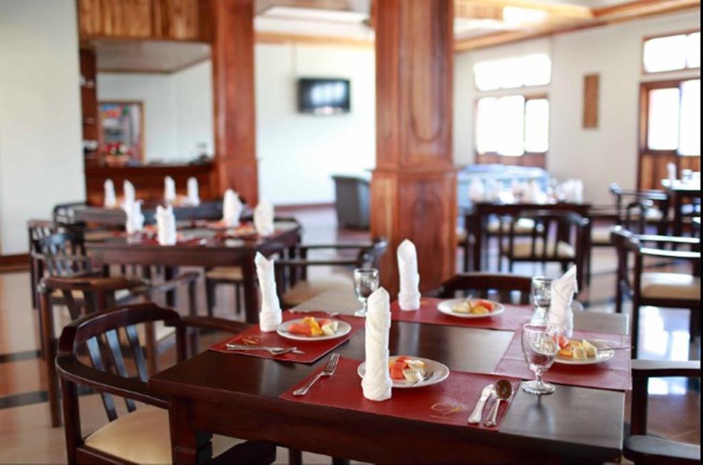 Vansana Luang Prabang Hotel Bagian luar foto